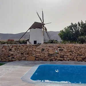 https://casita-rural-molino-de-la-corte.hotelsfuerteventura.org